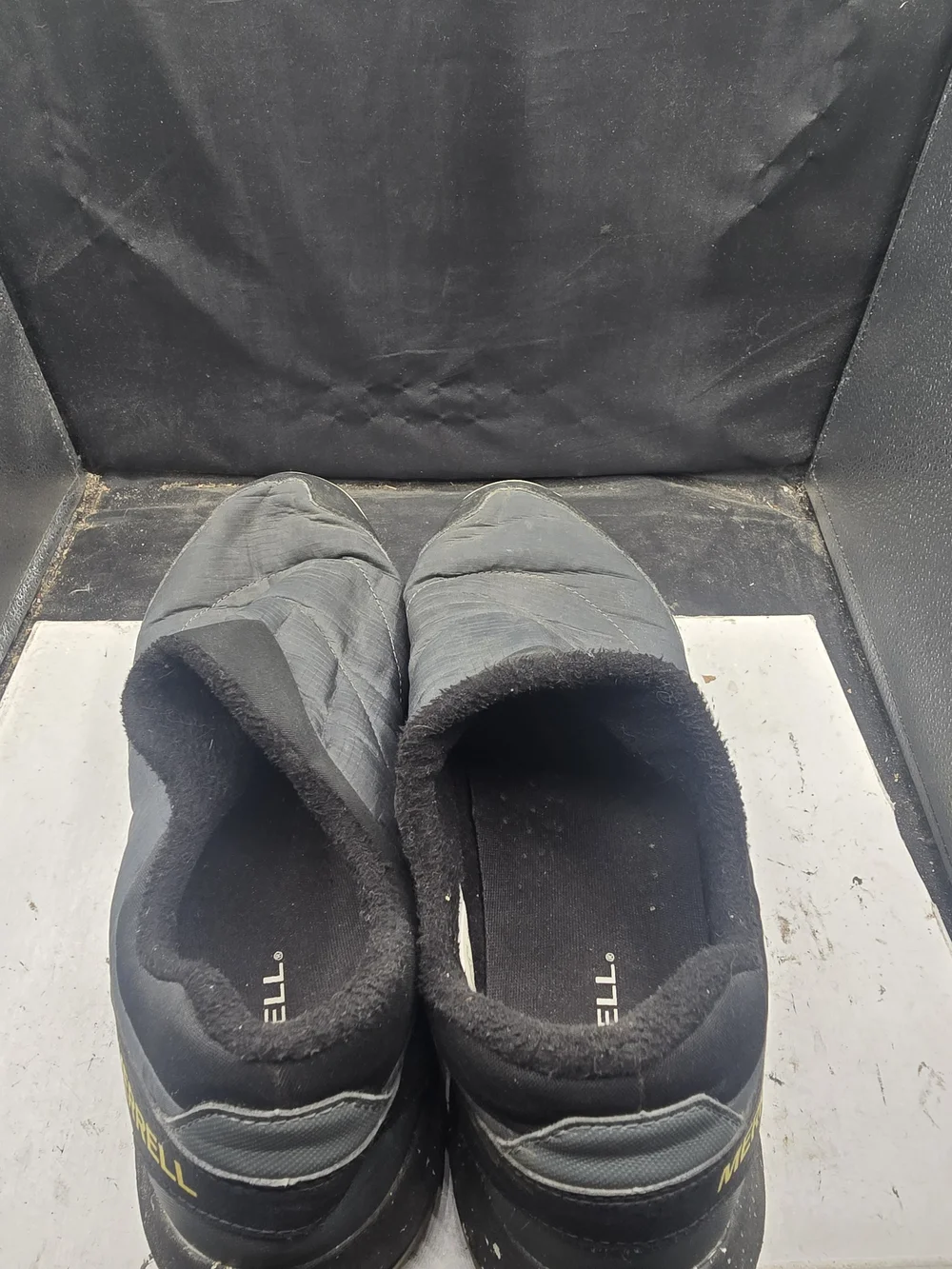 Men's Slip-On Quilted Comfort Shoes - Black